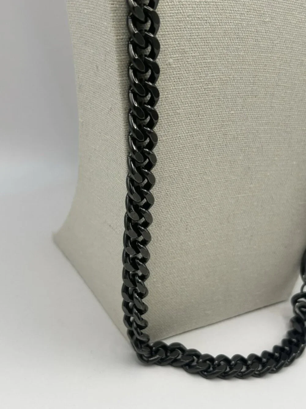Vintage Black Gunmetal Mixed Link Chain Necklace Toggle Clasp Statement Necklace - Picture 15 of 16